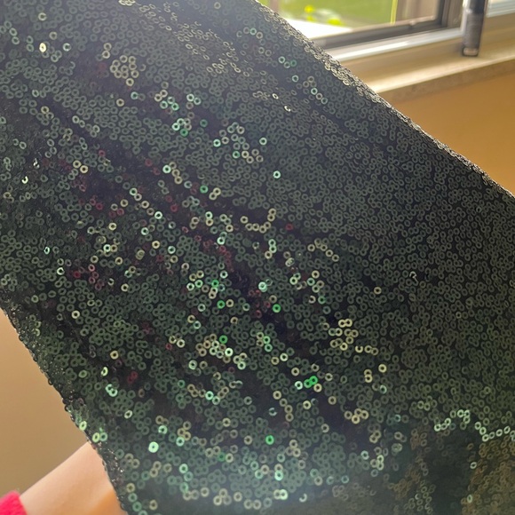 Emerald Green Maxi Wrap Sequin dress with tag still on!! Size: US XS - Picture 4 of 6